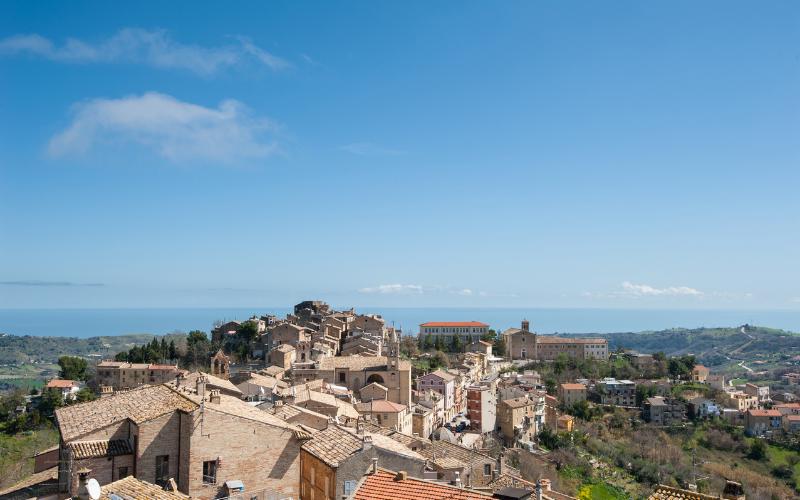 PASQUA DELLA TRADIZIONE TRA ABRUZZO E MARCHE